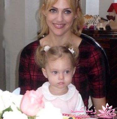 شباهت خیلی زیاد مریم اوزرلی و دخترش